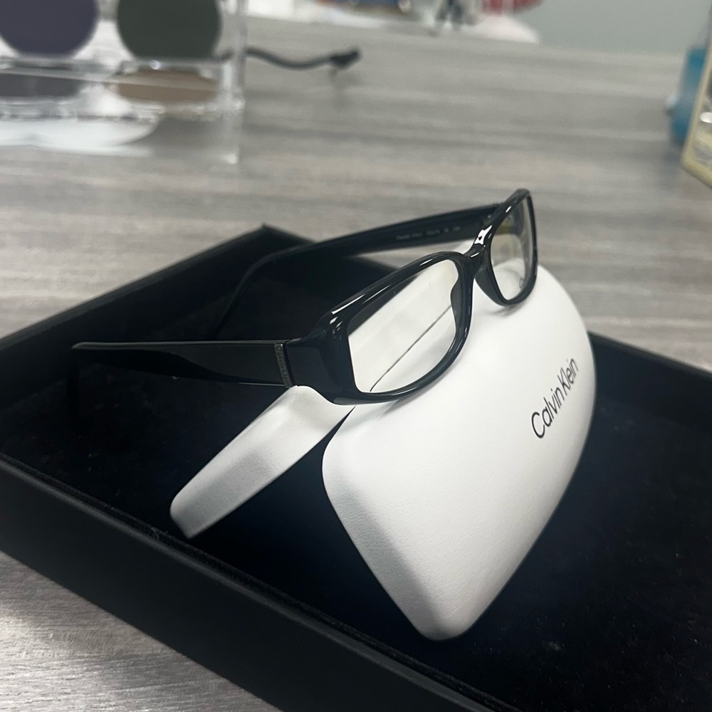 Calvin Klein women’s plastic frame